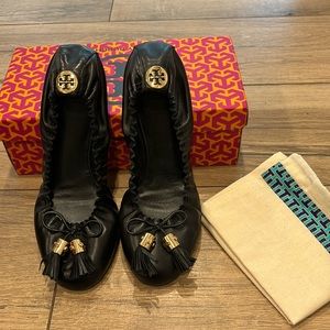Tory Burch Reese-Mestico Flat- LIKE NEW